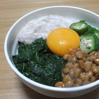 【夏バテ予防！】とろとろねばねば丼